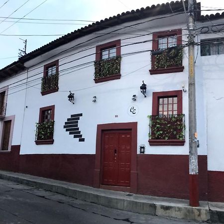 Casa De Las Escaleras Пацкуаро Екстер'єр фото